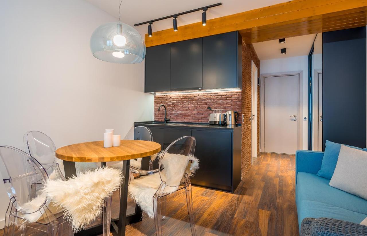 Mountain Views Apartment